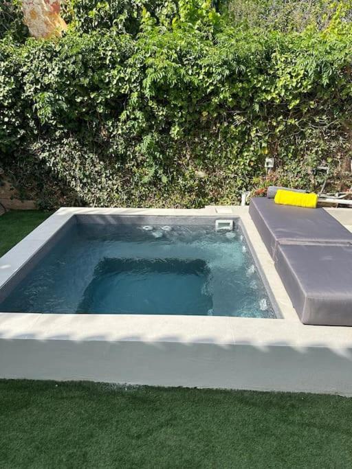Caja De Anthea Villa *