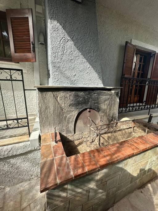 Caja De Anthea Villa